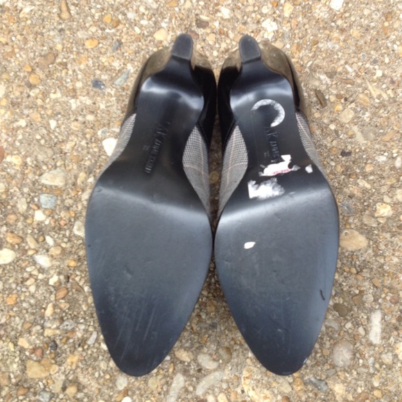 Anne Klein Heels - Picture 5 of 5